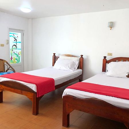 Moradok Thai Guesthouse فرا ناخون سي أيوتثايا المظهر الخارجي الصورة